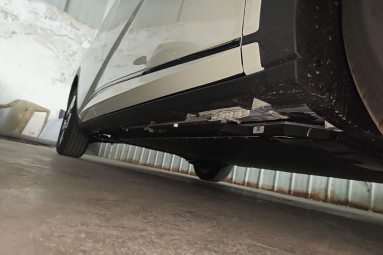 Used BYD Dolphin 2025 420km Free Edition Right Side Sill