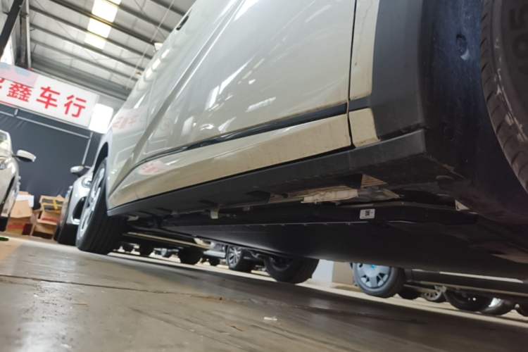 Used BYD Dolphin 2025 420km Free Edition Right Side Sill