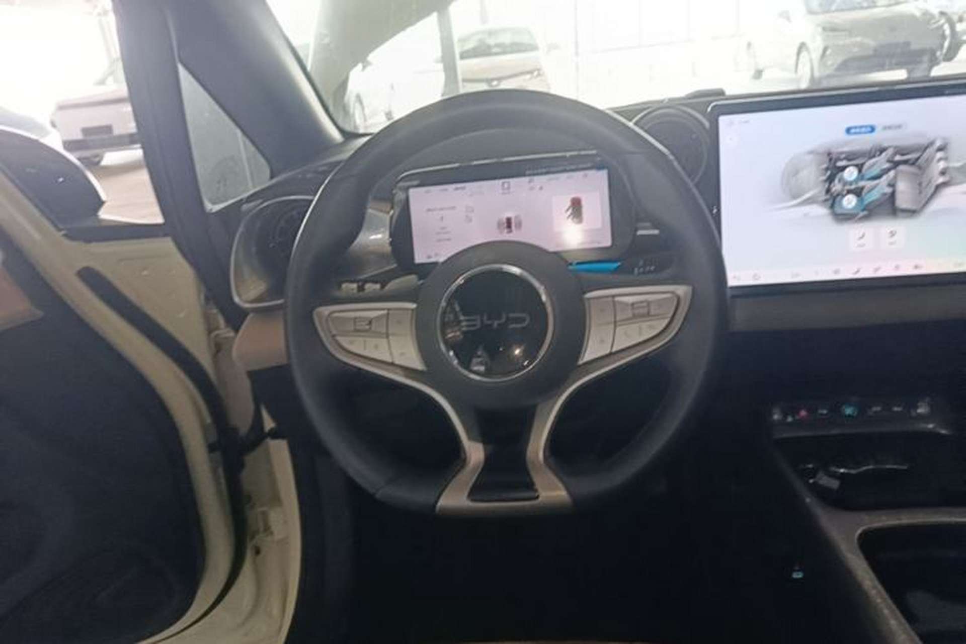 Used BYD Dolphin 2025 Intelligent Driving Version 410 km Fashion Edition Steering Wheel