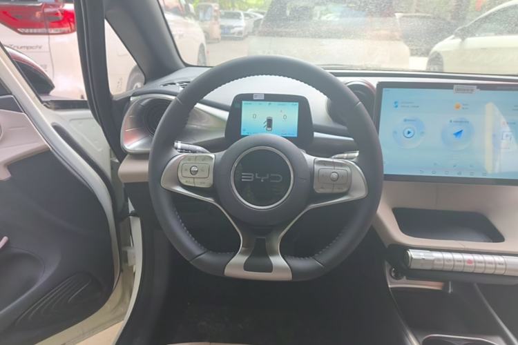 Used BYD Dolphin 2025 420km Free Edition Steering Wheel
