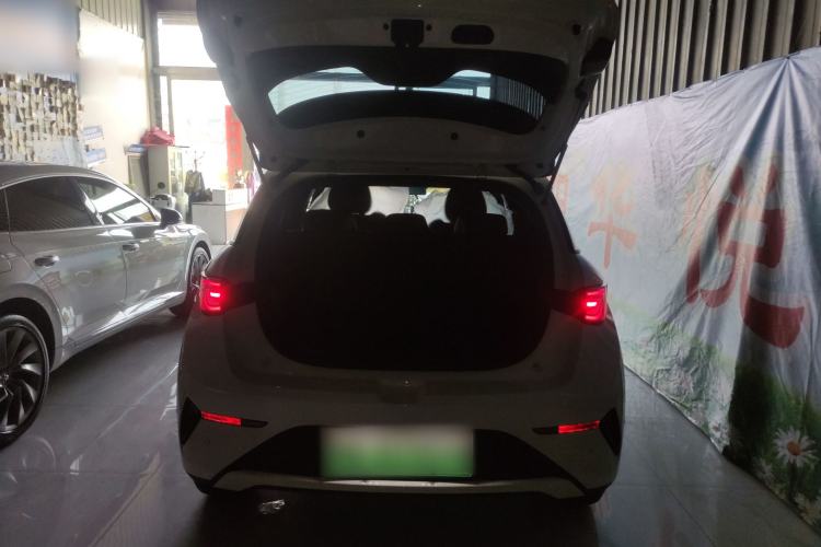 Used BYD Dolphin 2025 Smart Drive Version 420 km Freedom Edition Trunk