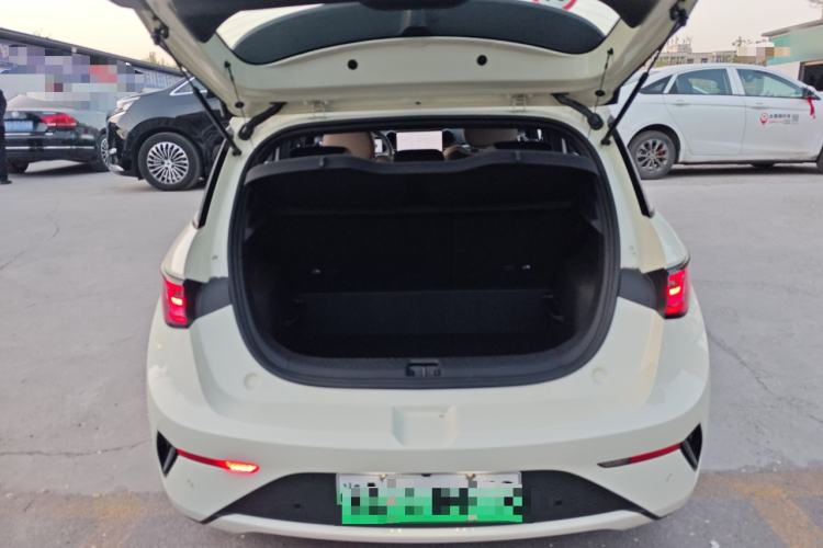 Used BYD Dolphin 2025 Intelligent Driving Version 410 km Fashion Edition Trunk