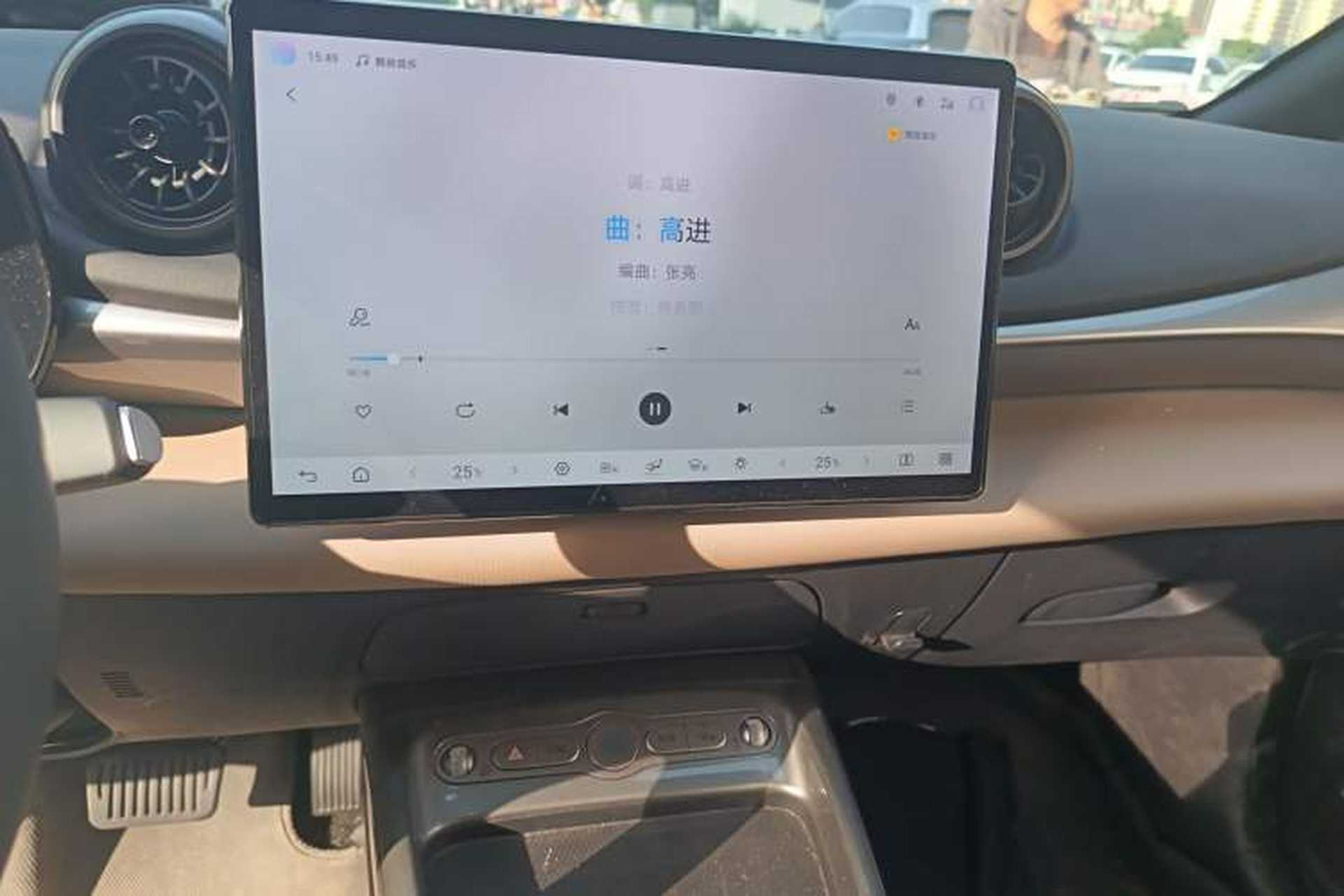 Used BYD Dolphin 2025 Intelligent Driving Version 410 km Fashion Edition Audio And AC Panel