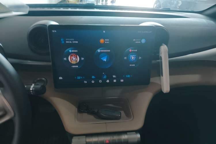 Used BYD Dolphin 2025 420km Fashion Edition Audio And AC Panel