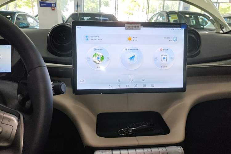 Used BYD Dolphin 2025 420km Free Edition Audio And AC Panel
