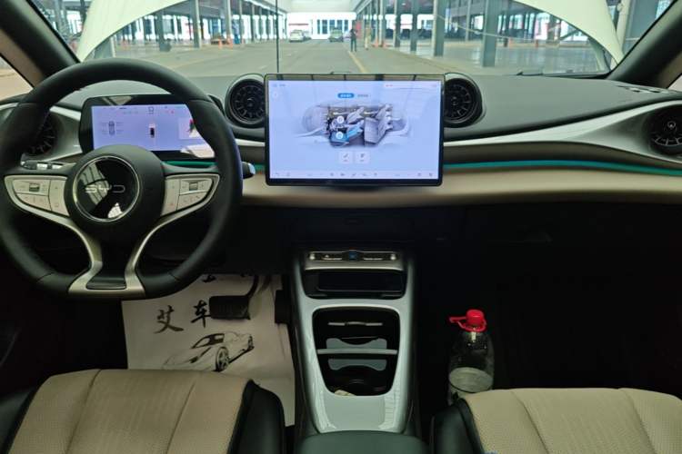 Used BYD Dolphin 2025 Intelligent Driving Version 410 km Fashion Edition Audio And AC Panel