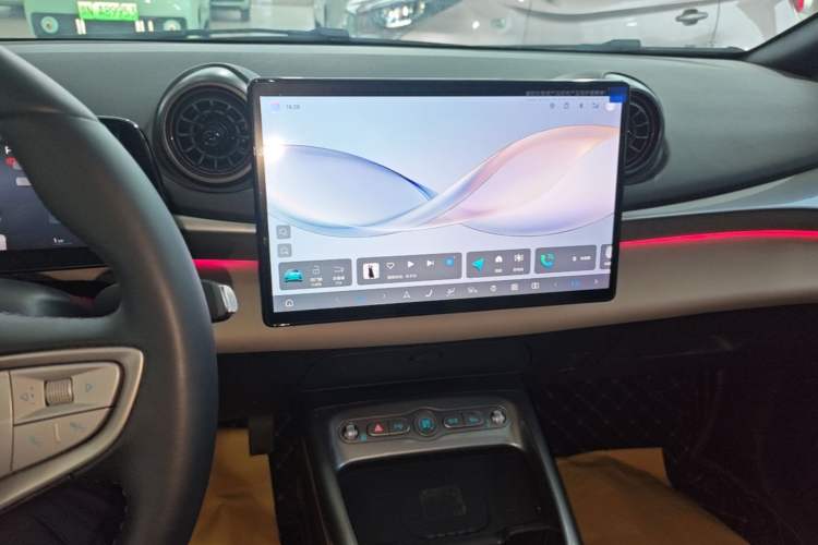 Used BYD Dolphin 2025 Intelligent Driving Version 410 km Fashion Edition Audio And AC Panel