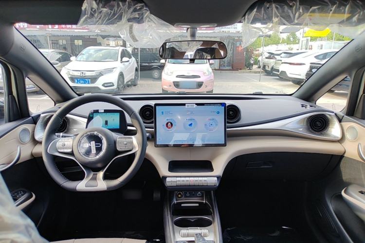 Used BYD Dolphin 2025 420km Free Edition Center Console