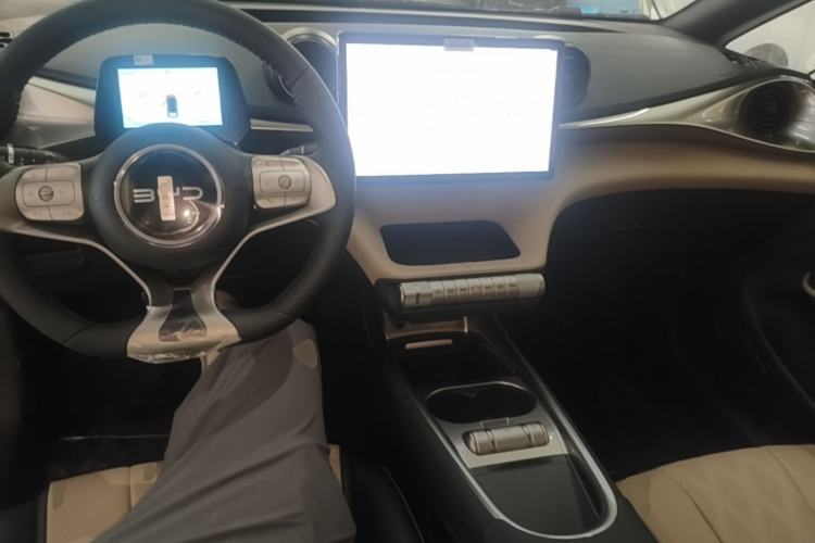 Used BYD Dolphin 2025 420km Free Edition Center Console