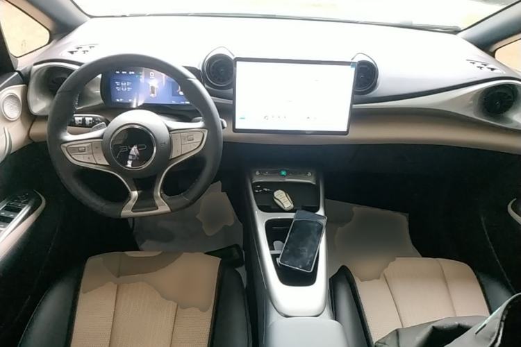 Used BYD Dolphin 2025 Smart Drive Version 420 km Freedom Edition Center Console