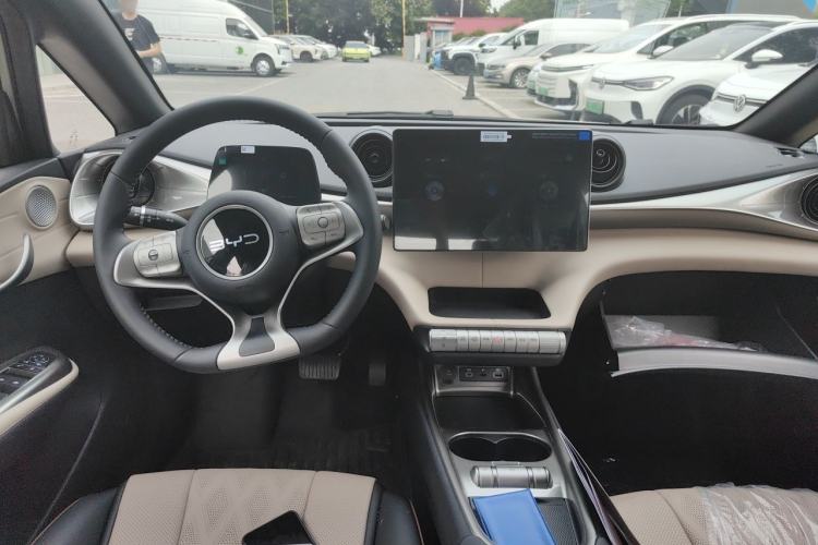 Used BYD Dolphin 2025 420km Free Edition Center Console