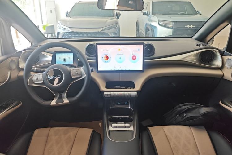 Used BYD Dolphin 2025 420km Free Edition Center Console