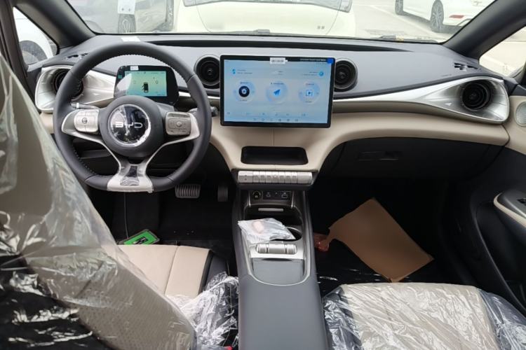 Used BYD Dolphin 2025 420km Free Edition Center Console
