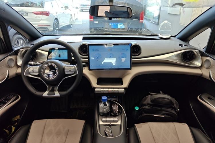 Used BYD Dolphin 2025 420km Free Edition Center Console