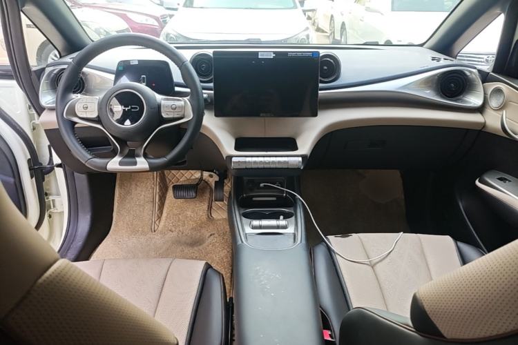 Used BYD Dolphin 2025 420km Free Edition Center Console