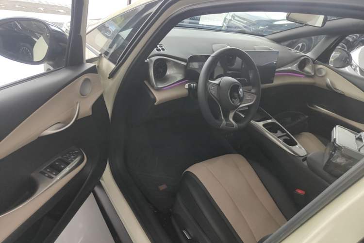 Used BYD Dolphin 2025 Intelligent Driving Version 410 km Fashion Edition Driver Seat