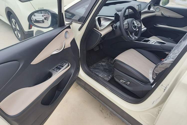 Used BYD Dolphin 2025 420km Free Edition Driver Seat