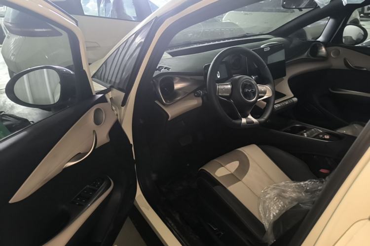 Used BYD Dolphin 2025 420km Free Edition Driver Seat