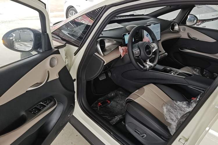 Used BYD Dolphin 2025 420km Free Edition Driver Seat