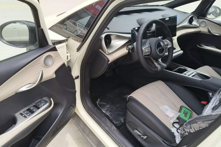 Used BYD Dolphin 2025 420km Free Edition Driver Seat