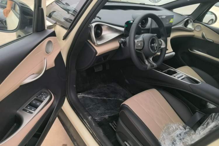 Used BYD Dolphin 2025 420km Free Edition Driver Seat