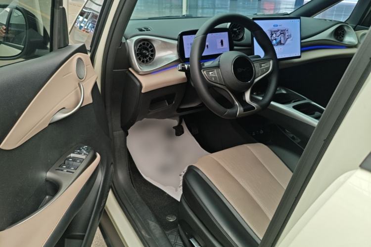 Used BYD Dolphin 2025 Intelligent Driving Version 410 km Fashion Edition Driver Seat