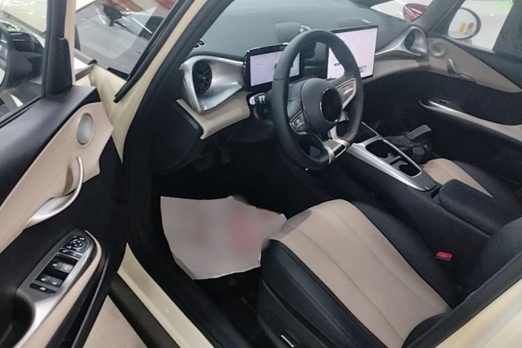 Used BYD Dolphin 2025 Smart Drive Version 420 km Freedom Edition Driver Seat