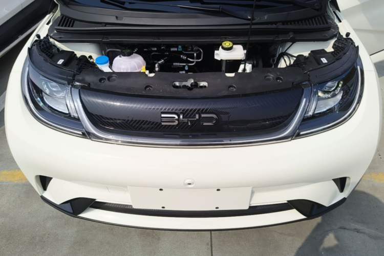 Used BYD Dolphin 2025 420km Free Edition Engine Bay