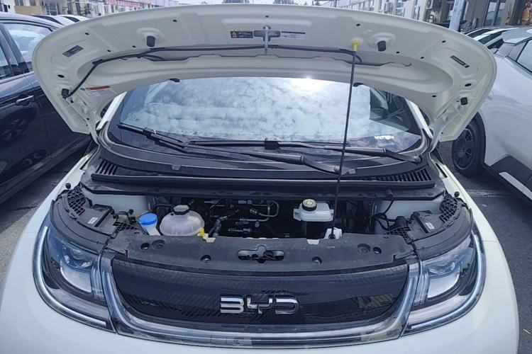 Used BYD Dolphin 2025 420km Free Edition Engine Bay