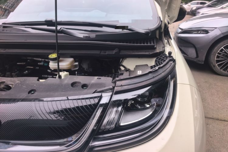 Used BYD Dolphin 2025 420km Free Edition Engine Bay Left