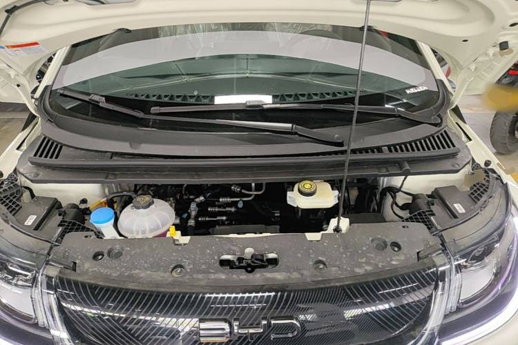 Used BYD Dolphin 2025 420km Free Edition Engine Bay