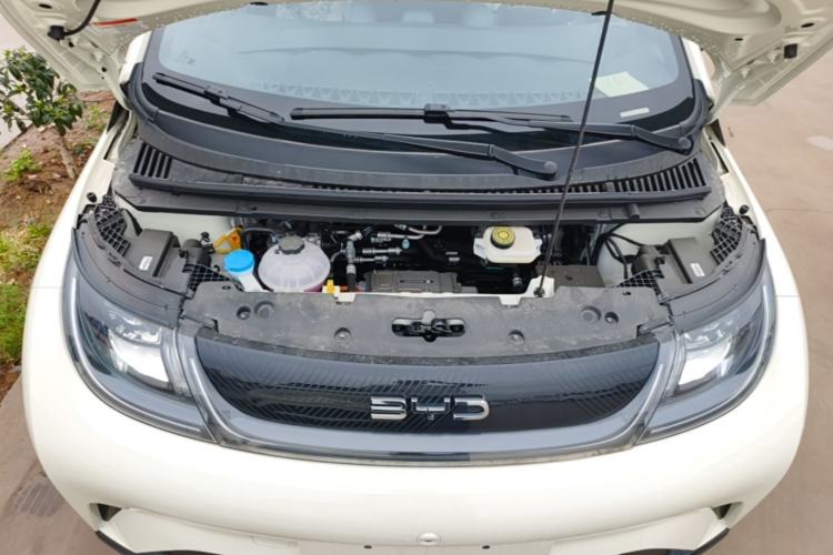 Used BYD Dolphin 2025 420km Free Edition Engine Bay