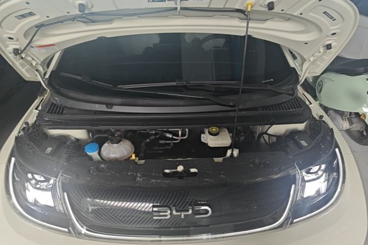 Used BYD Dolphin 2025 420km Free Edition Engine Bay