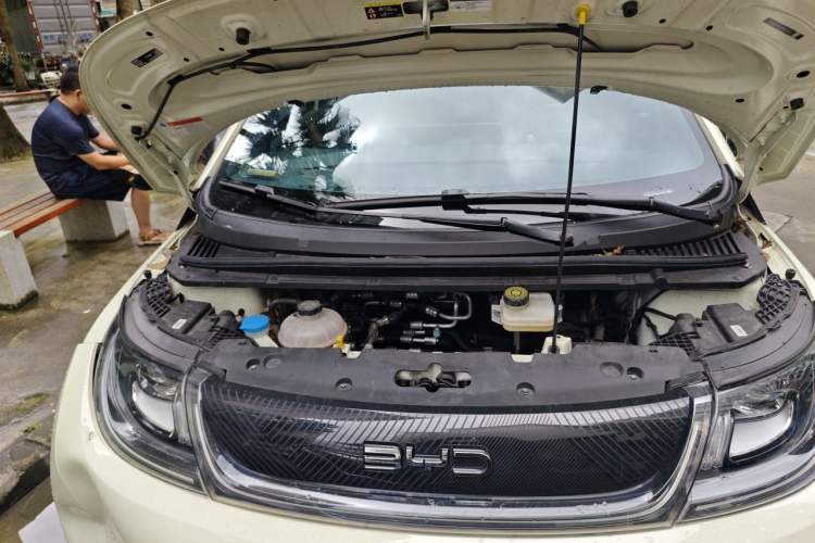 Used BYD Dolphin 2025 420km Fashion Edition Engine Bay Right