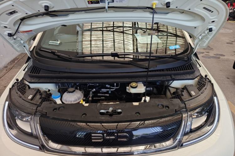 Used BYD Dolphin 2025 420km Free Edition Engine Bay