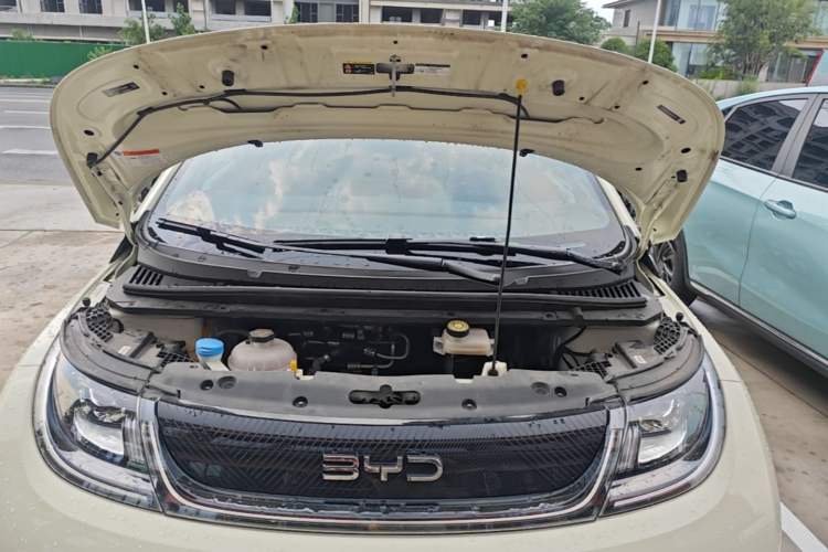 Used BYD Dolphin 2025 420km Free Edition Engine Bay