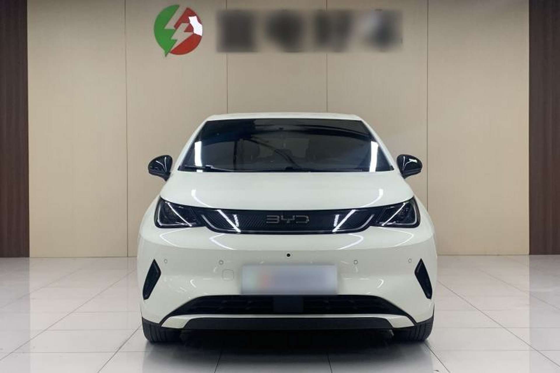 Used BYD Dolphin 2025 Smart Drive Version 420 km Freedom Edition Exterior 1
