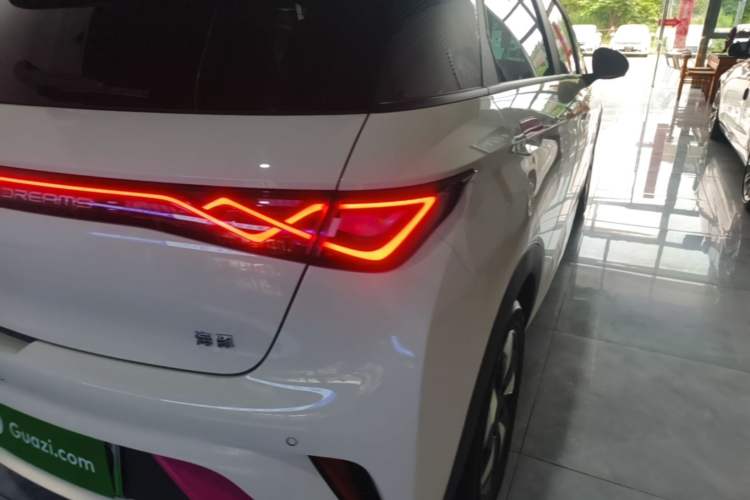 Used BYD Dolphin 2025 420km Fashion Edition Exterior 3
