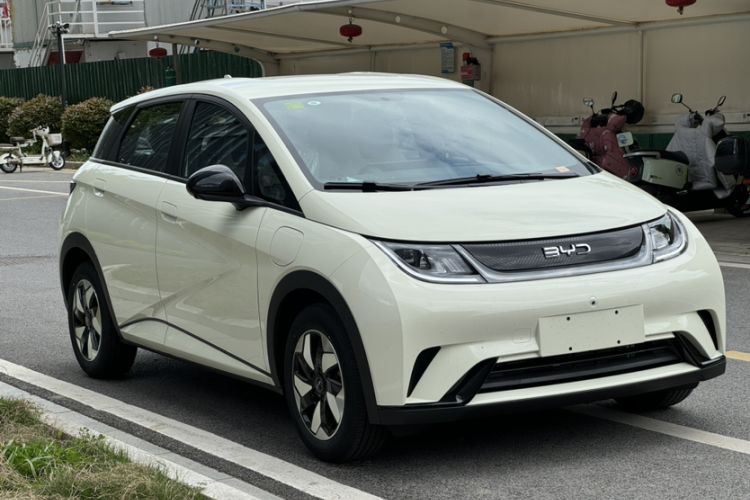 Used BYD Dolphin 2025 420km Free Edition Exterior 3