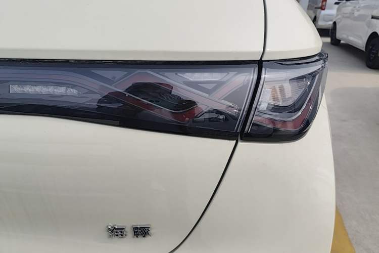 Used BYD Dolphin 2025 420km Free Edition Exterior 3