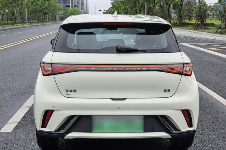 Used BYD Dolphin 2025 420km Free Edition Exterior 4