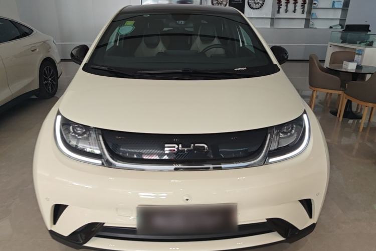 Used BYD Dolphin 2025 420km Fashion Edition Front