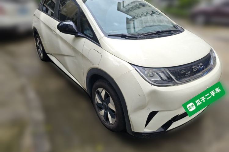Used BYD Dolphin 2025 420km Fashion Edition Front Right 45 Deg