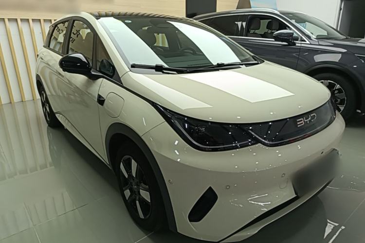 Used BYD Dolphin 2025 Intelligent Driving Version 410 km Fashion Edition Front Right 45 Deg