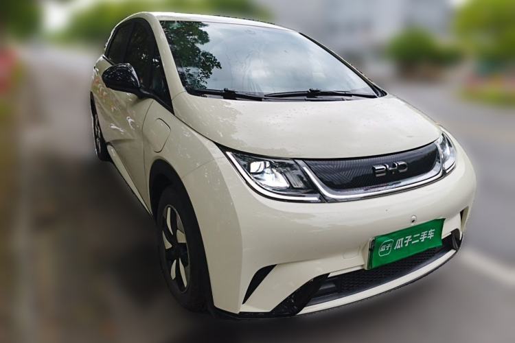 Used BYD Dolphin 2025 420km Free Edition Front Right 45 Deg