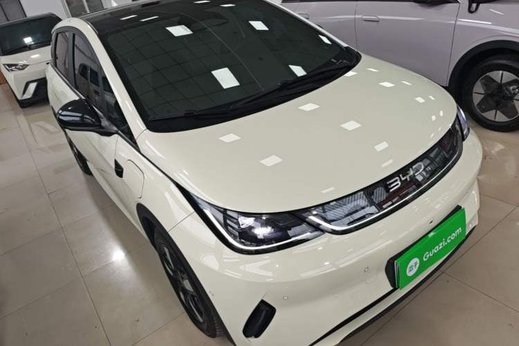 Used BYD Dolphin 2025 Intelligent Driving Version 410 km Fashion Edition Front Right 45 Deg