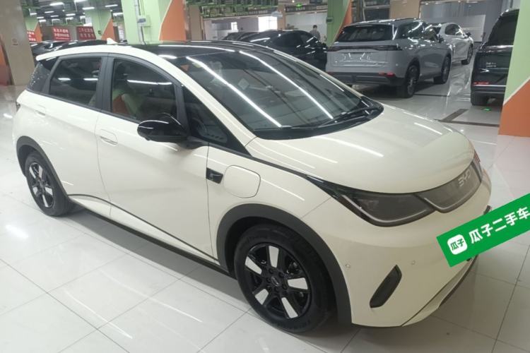 Used BYD Dolphin 2025 Intelligent Driving Version 410 km Fashion Edition Front Right 45 Deg