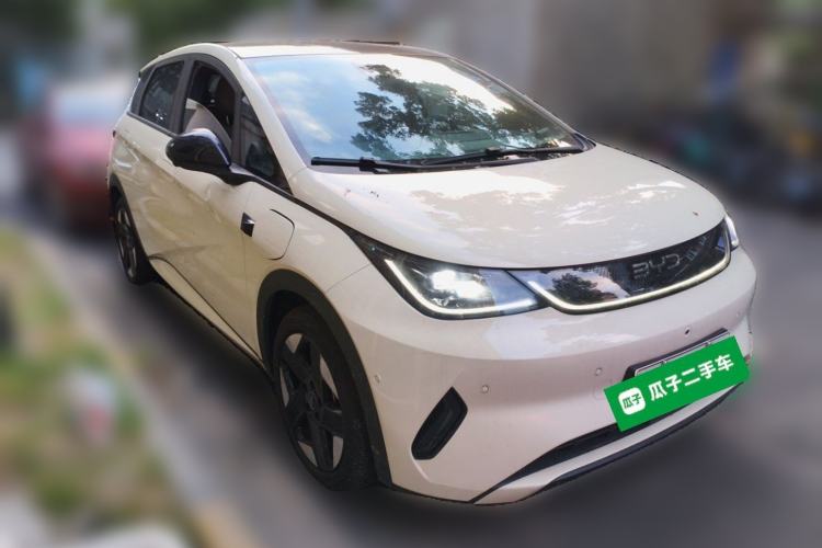 Used BYD Dolphin 2025 Intelligent Driving Version 520km Range Knight Edition Front Right 45 Deg