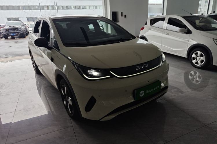 Used BYD Dolphin 2025 Intelligent Driving Version 410 km Fashion Edition Front Right 45 Deg