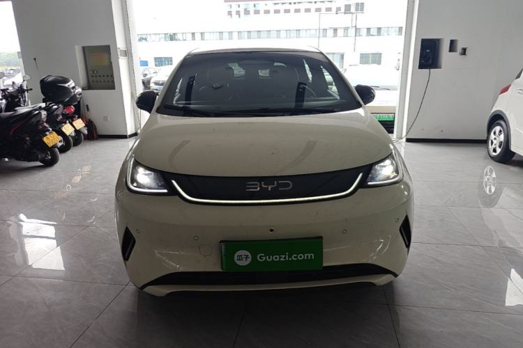 Used BYD Dolphin 2025 Intelligent Driving Version 410 km Fashion Edition Front